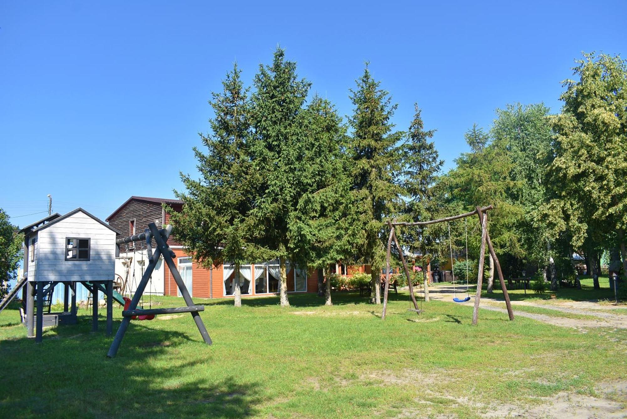 Center Angelos Bronkow Екстер'єр фото